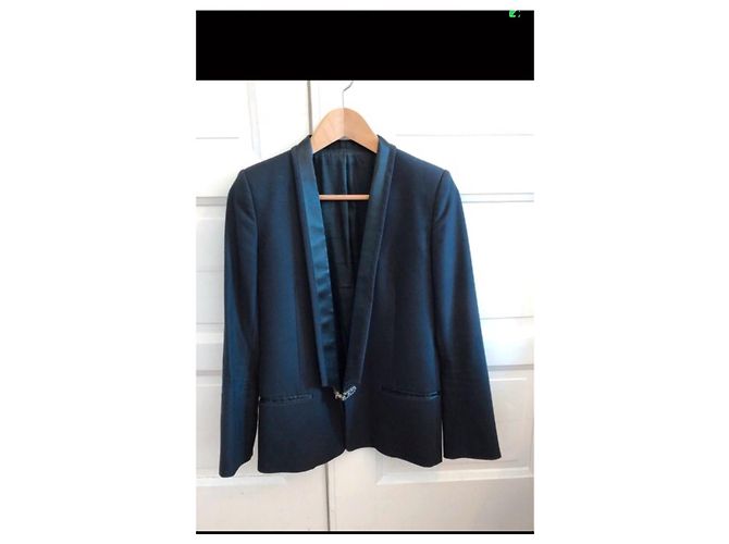 The Kooples Schwarzer Satin Blazer mit Schmuckschließe - Ansicht 3