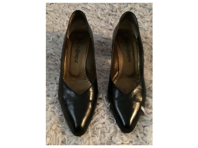 Décolleté vintage Yves Saint Laurent Nero - vista 4