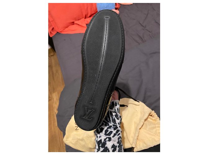 Louis Vuitton Sneaker Schwarz Lackleder - Ansicht 4