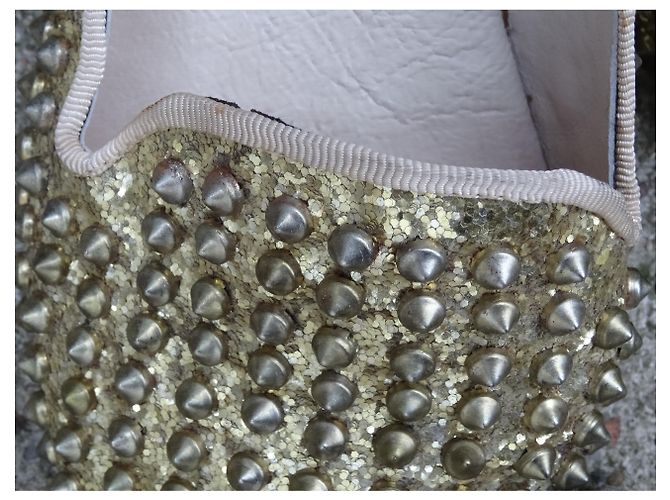Mules Steve Madden in pelle glitterata con borchie oro Gold hardware - vista 9