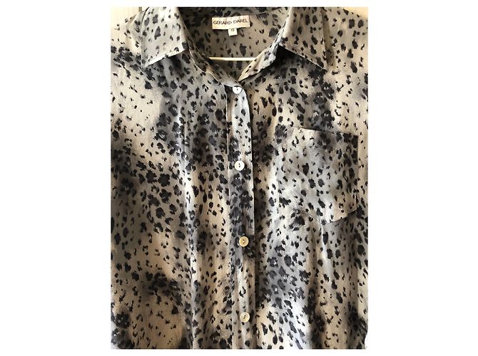 Gerard Darel Blusa de seda cinza Gérard Darel com estampa de leopardo preta tamanho 40 - vista 5