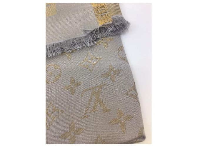 Louis Vuitton Shine Monogram Beige Grigio Gold hardware - vista 4