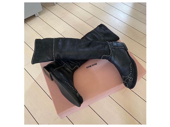 Botas de piel negras Miu Miu con decoración de metal Negro - vista 11