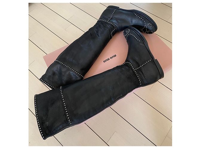 Botas de piel negras Miu Miu con decoración de metal Negro - vista 7