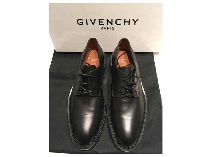 Givenchy schwarze Leder Derby Schuhe - Ansicht 10