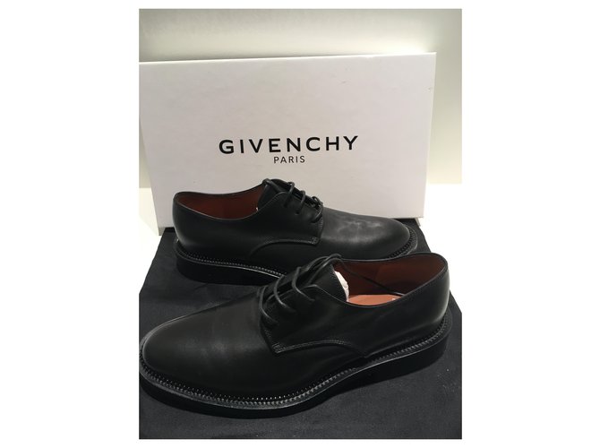 Givenchy schwarze Leder Derby Schuhe - Ansicht 3