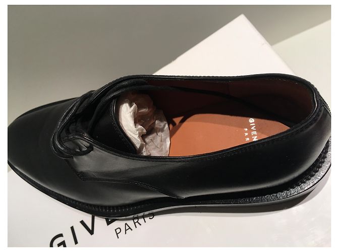 Givenchy schwarze Leder Derby Schuhe - Ansicht 7