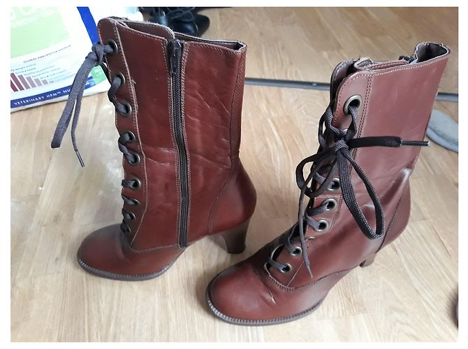 Autre Marque Botas Eden Shoes de cuero marrón Castaño - vista 3