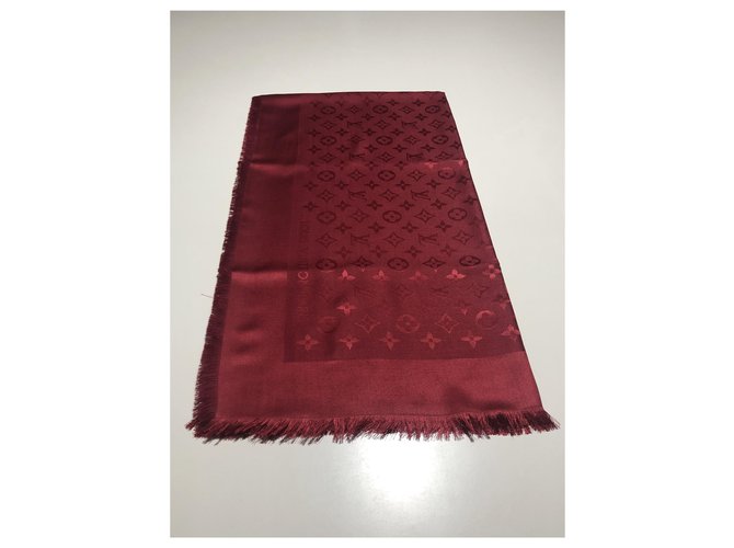 Louis Vuitton roter Monogrammschal - Ansicht 2