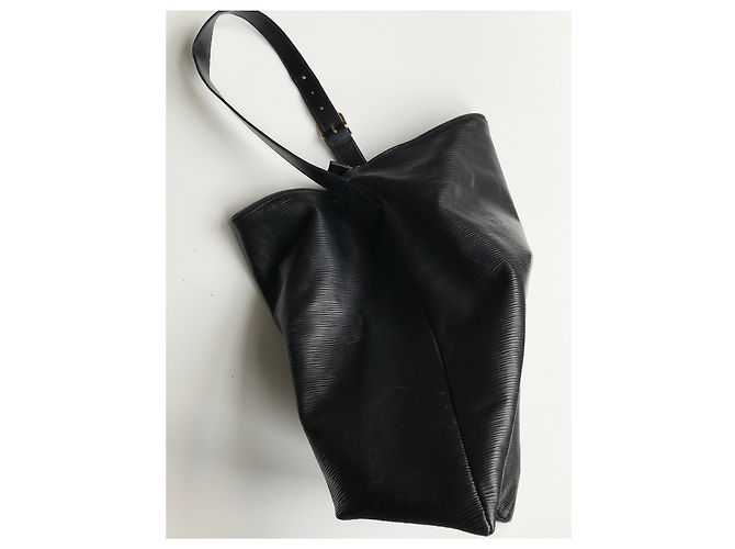 Fendi Borsa a tracolla grande in pelle goffrata Nero - vista 18