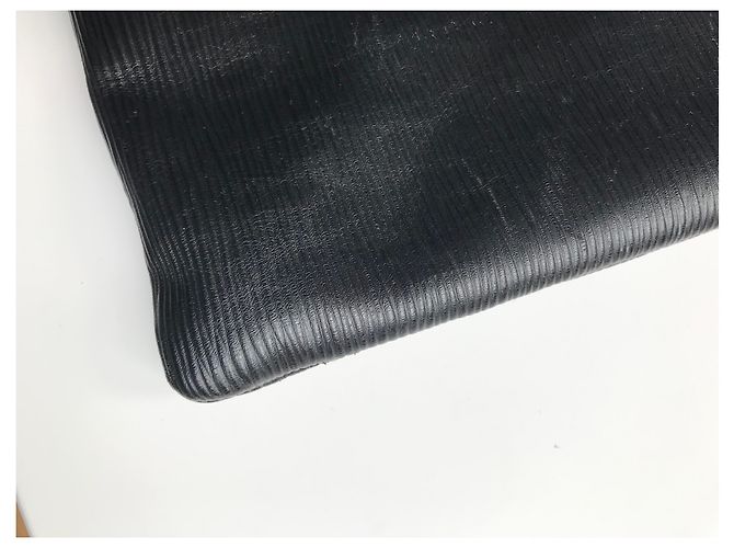 Fendi Borsa a tracolla grande in pelle goffrata Nero - vista 7