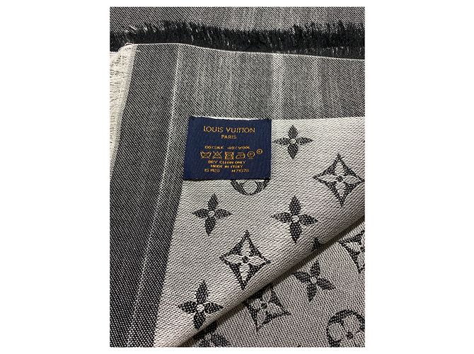 Xale jeans Louis Vuitton Monogram Preto - vista 4