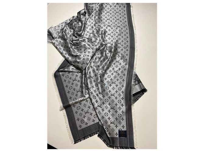 Xale jeans Louis Vuitton Monogram Preto - vista 5