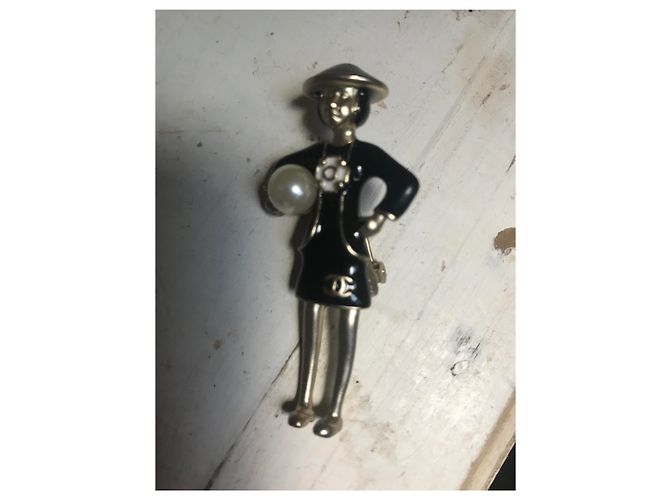 Chanel Estatueta de broche Preto - vista 2