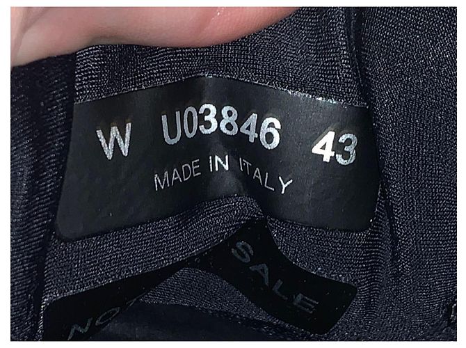 Sneaker Chanel CC in pelle scamosciata tripla nera Nero - vista 2