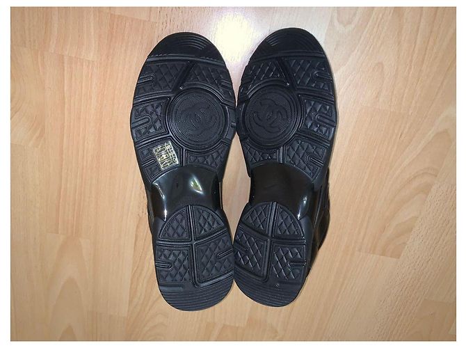 Sneaker Chanel CC in pelle scamosciata tripla nera Nero - vista 4