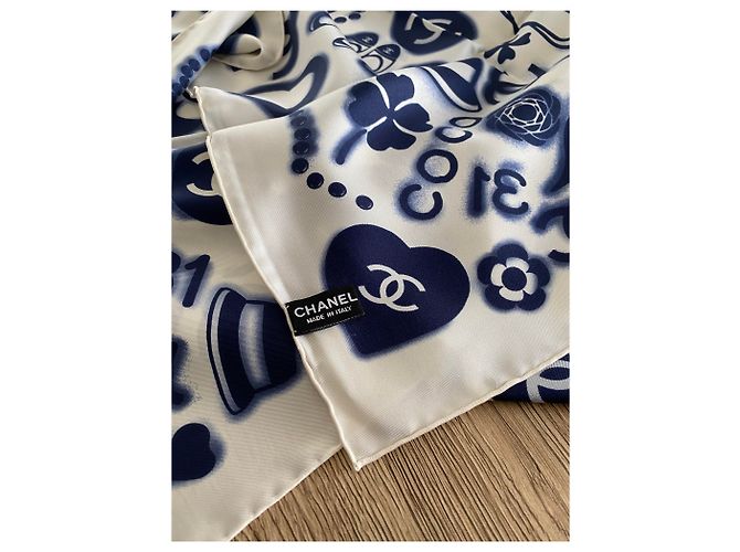 Chanel Foulard Weiß Blau - Ansicht 2