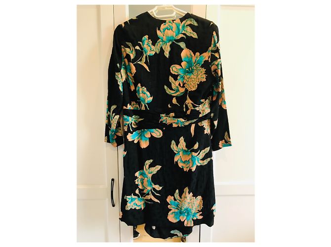 Sandro Bruni Kleid Schwarz mit Blumenmuster V Ausschnitt Mehrfarben - Ansicht 6
