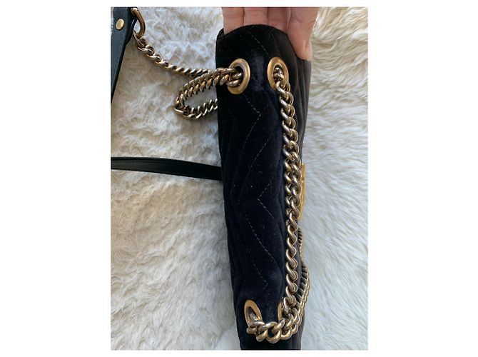 Marmont Gucci Mormont Leather Handbag Black - view 4
