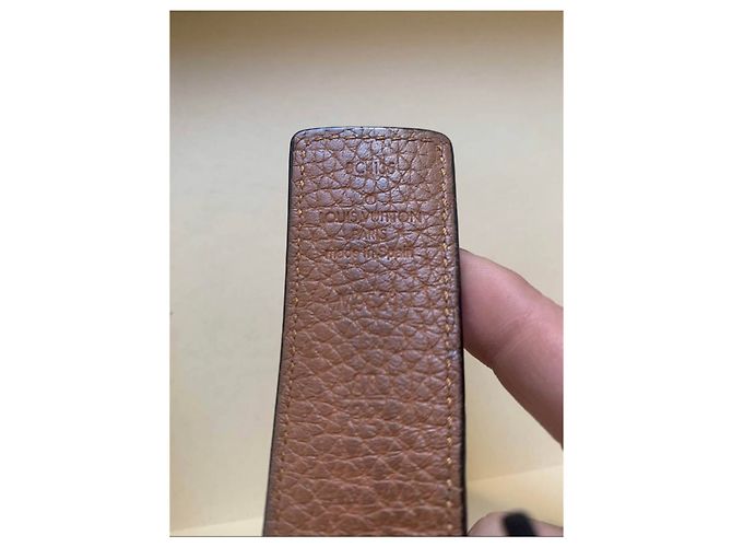 Montsouris Louis Vuitton LV Initials Belt 30 REVERSIBLE MM Black - view 6