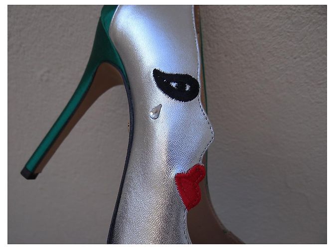 Décolleté Charlotte Olympia Pelle Argento e Tessuto Verde Taglia 39 - vista 5