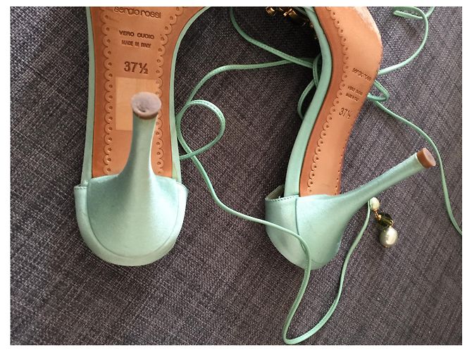 Sandali Sergio Rossi in satin verde chiaro - vista 3