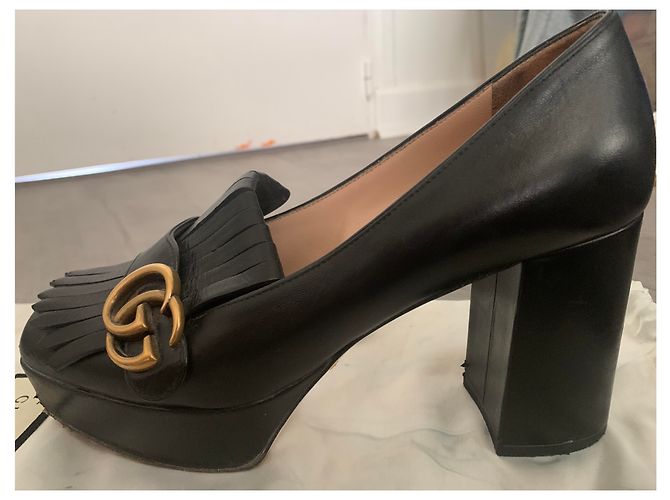 Gucci Marmont Pumps aus Leder mit Fransen Schwarz - Ansicht 3
