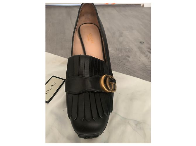 Gucci Marmont Pumps aus Leder mit Fransen Schwarz - Ansicht 5