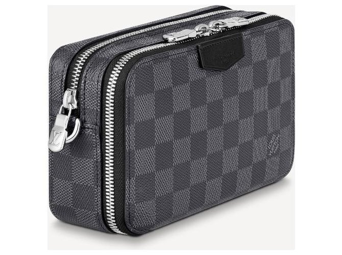 Louis Vuitton Portafoglio indossabile LV Alpha Grigio - vista 2
