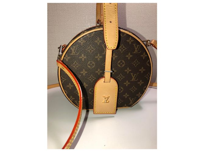 Louis Vuitton PETITE BOITE CHAPEAU Marrón claro Marrón oscuro - vista 3