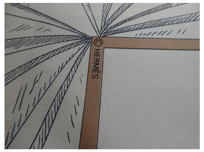 a autêntica praça Hermès "para a glória da cozinha francesa", nova com sua caixa - vista 3