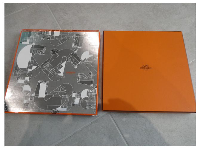 a autêntica praça Hermès "para a glória da cozinha francesa", nova com sua caixa - vista 5