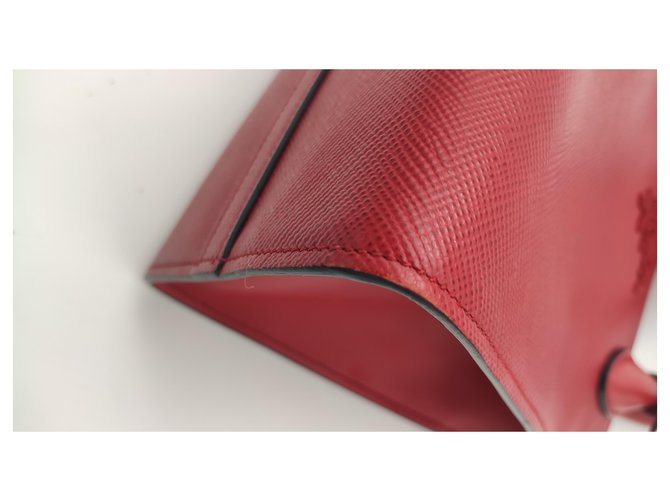Borsa Prada in pelle Saffiano rossa Rosso - vista 4