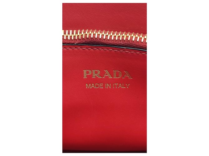 Borsa Prada in pelle Saffiano rossa Rosso - vista 9