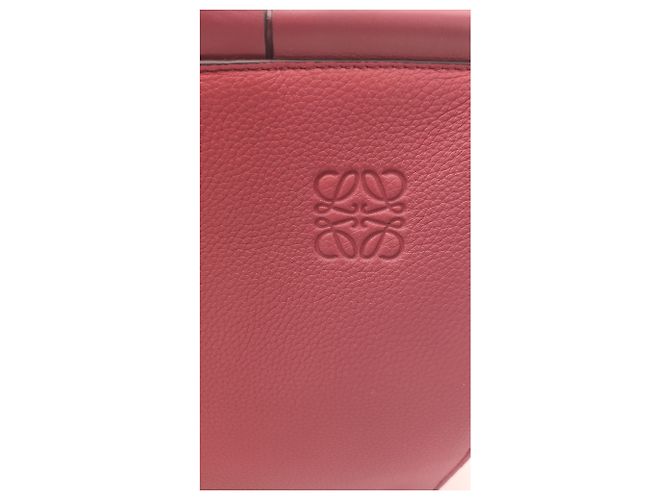 Borsa a cuscino Loewe in pelle melograno Bordò - vista 7