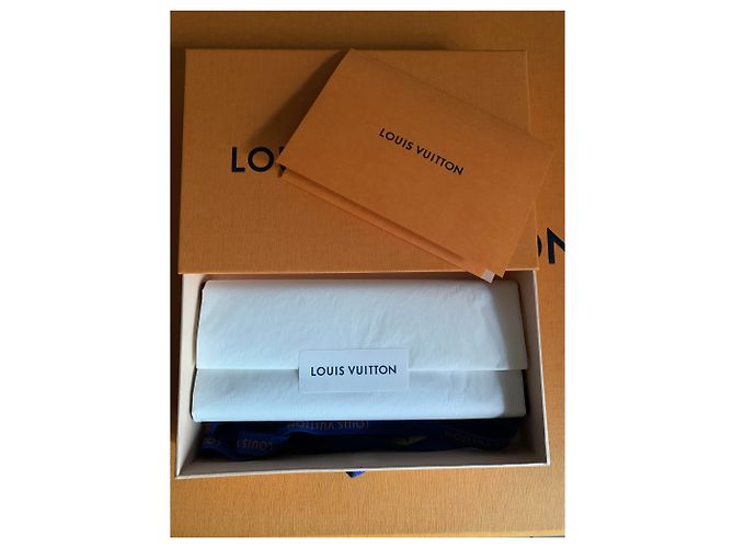 Louis Vuitton archetto sciarpa collezione giungla 2019 Nero - vista 5