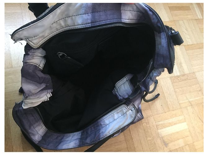 Burberry Tote Bag aus Polyester - Ansicht 5