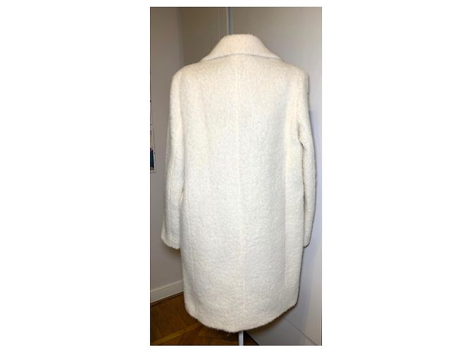 Massimo Dutti Oversize white coat - view 6