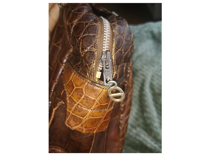 Borsa a mano Christian Dior Boston in coccodrillo marrone - vista 3