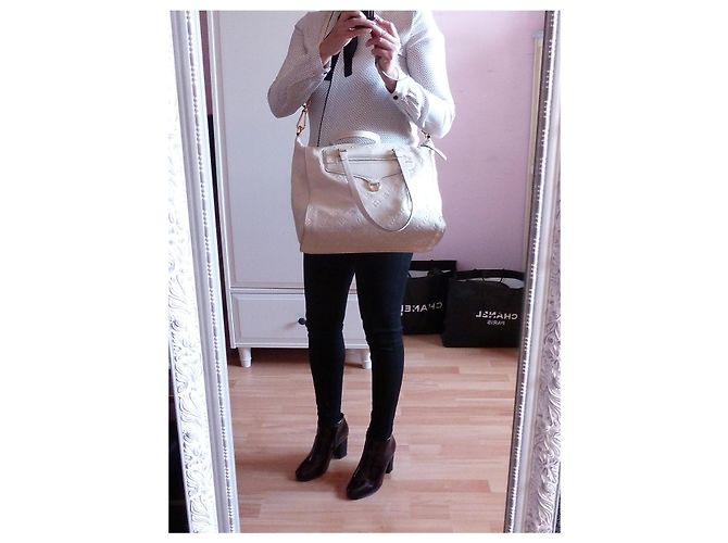 Lumineuse Borsa GM LOUIS VUITTON Luminous Empreinte Beige - vista 10