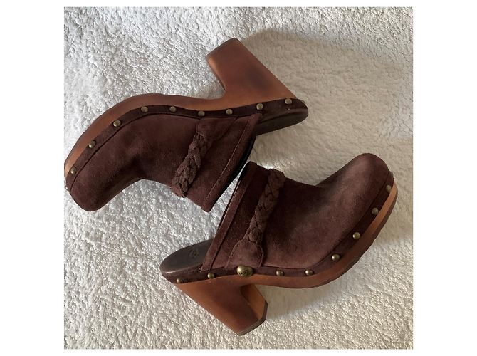 Ugg Zoccoli in camoscio marrone - vista 8