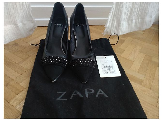 Décolleté Zapa in pelle nera e camoscio con borchie 37 Nero Argento - vista 6