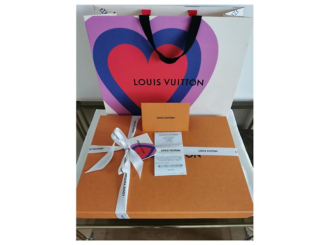 Louis Vuitton Game on Pochette Pouch 26centimetro Marrone - vista 2