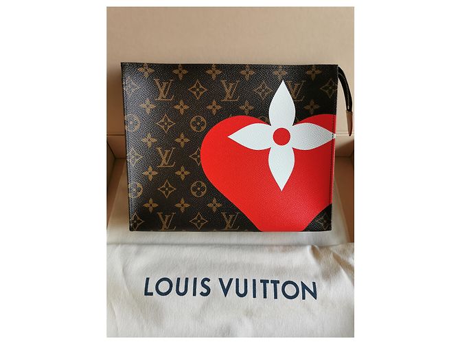 Louis Vuitton Game on Pochette Pouch 26centimetro Marrone - vista 5