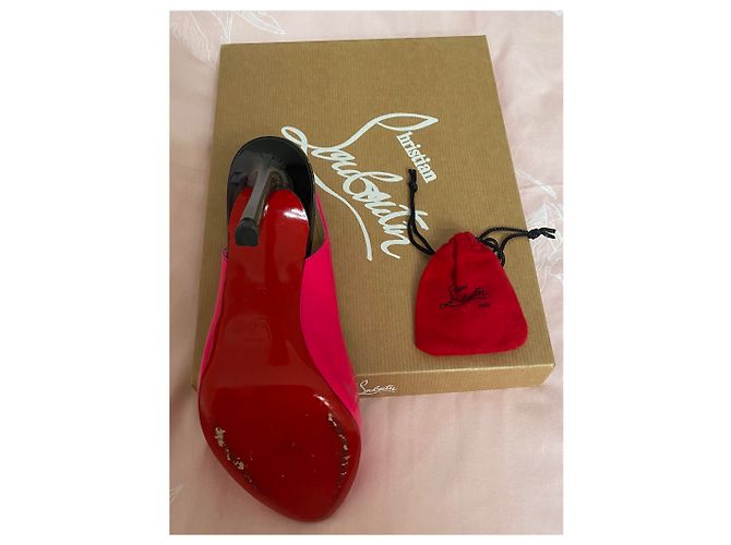 Christian Louboutin Flo Sling 120 Brevetto Fluo Fuschia - vista 4
