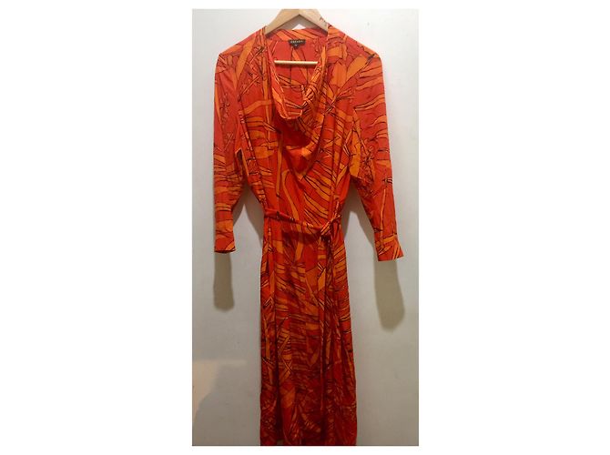 Vestido Escada de seda rojo y naranja con cinturón Roja - vista 5
