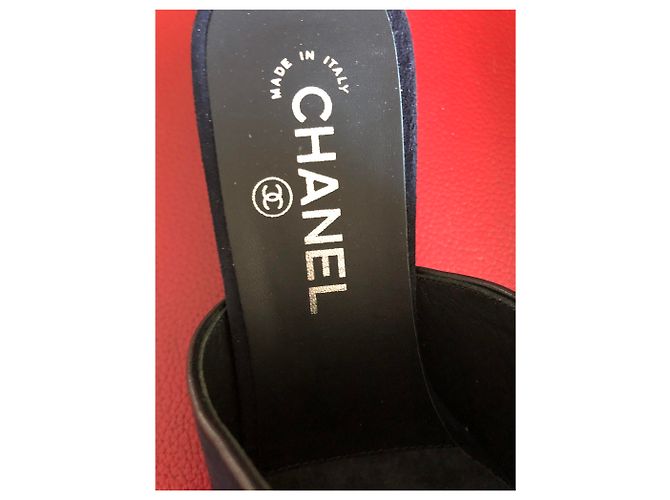 Chanel CC Leder Pantoletten mit Absatz schwarz - Ansicht 3