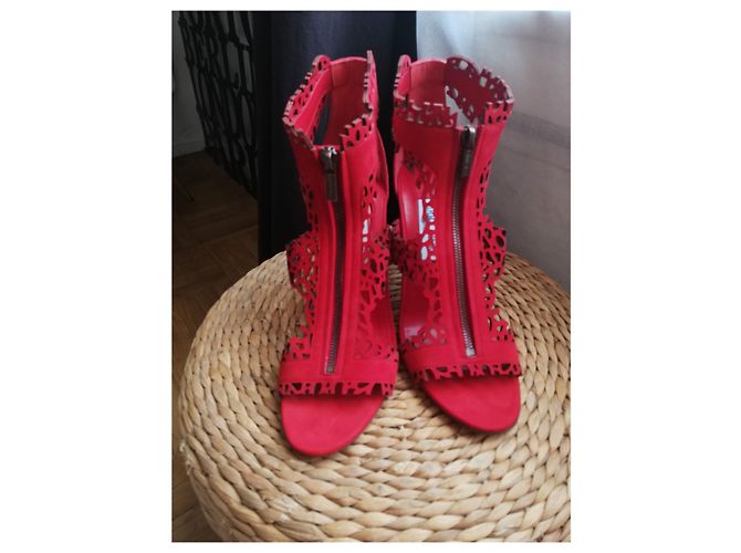 Sandalias Jimmy Choo de piel roja con cremallera - vista 11