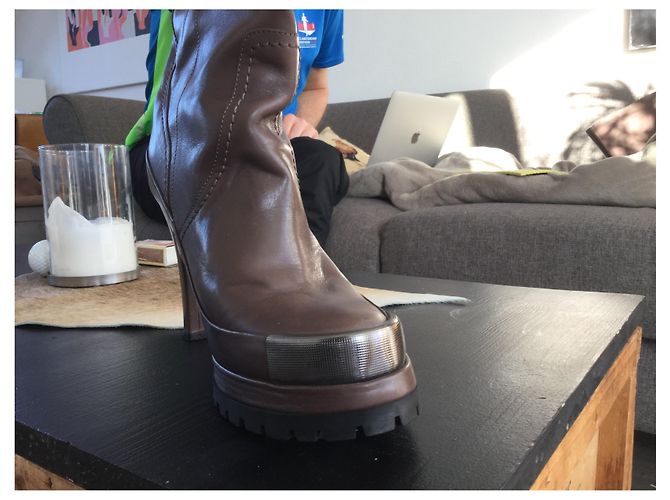 Botas Dorothée Schumacher de cuero marrón oscuro - vista 2