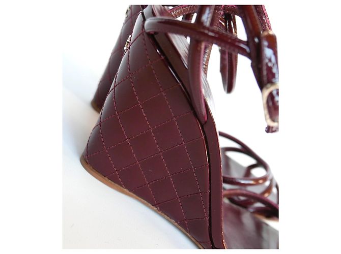 Chanel Zeppe trapuntate bordeaux Bordò - vista 4